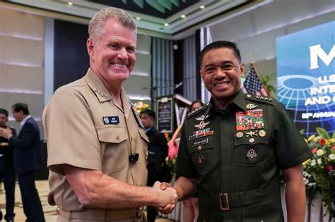 philippines region list|U.S. could escort Philippine resupply missions in South China .